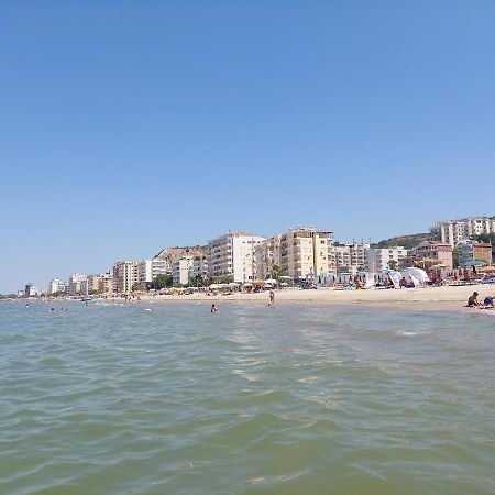 Golden Beach Apartments Durrës 外观 照片