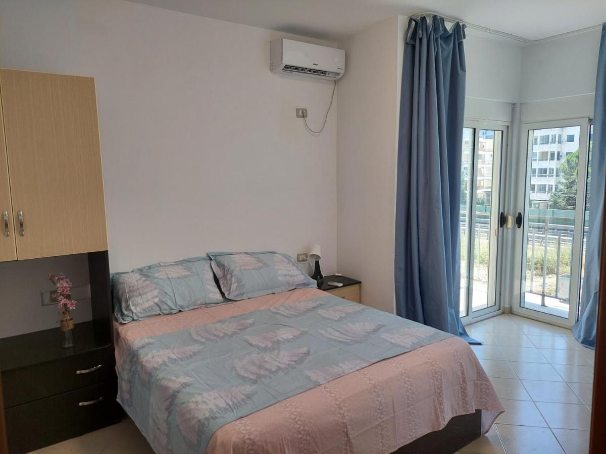 Golden Beach Apartments Durrës 外观 照片