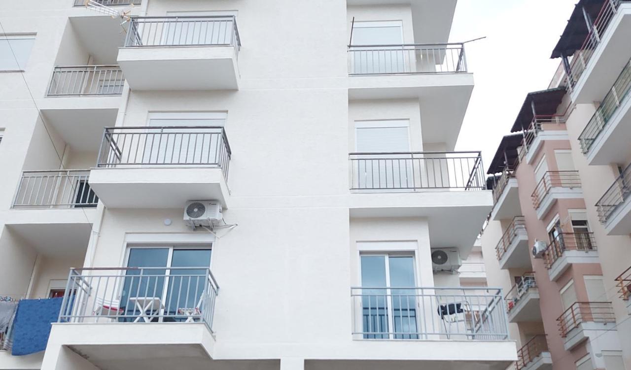 Golden Beach Apartments Durrës 外观 照片