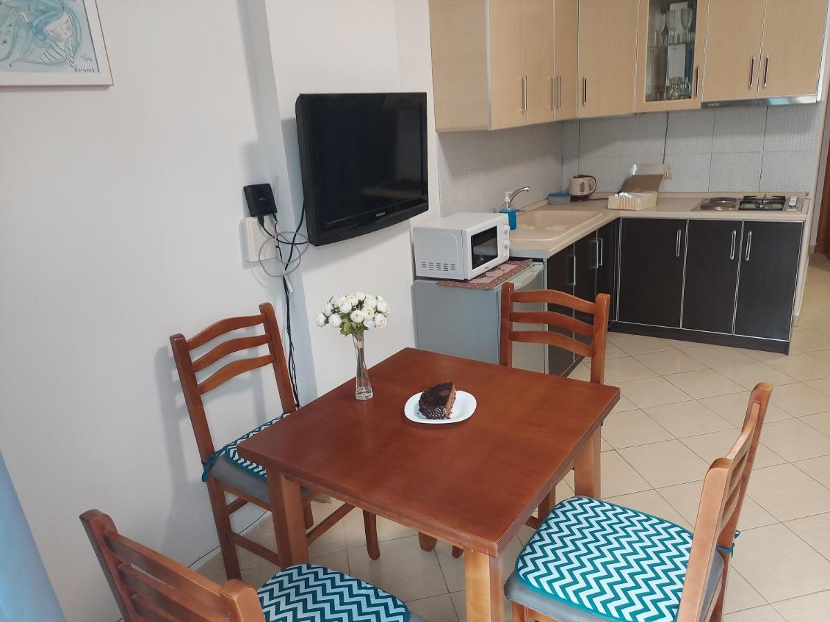 Golden Beach Apartments Durrës 外观 照片